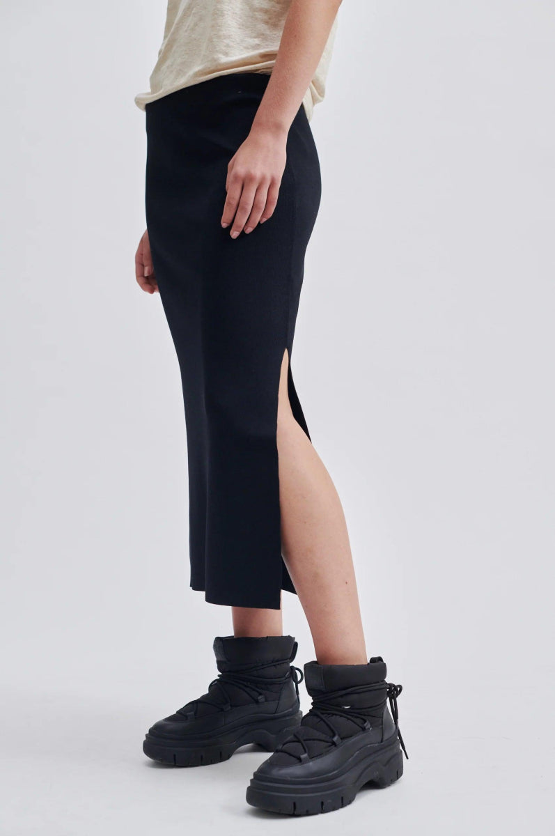 Corentine Knit Skirt - Black - Second Female - London Bazar